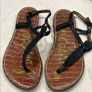 Sam Edelman Black Leather Sandals with T-Strap Design